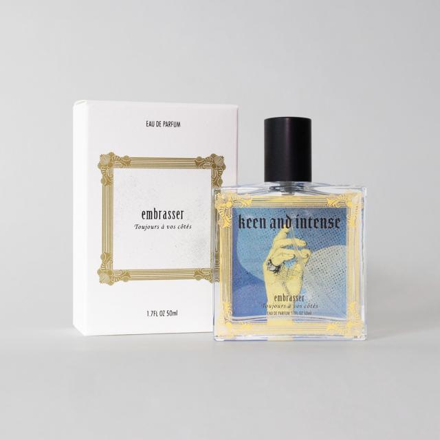KEEN AND INTENSE  ’EMBRASSER’